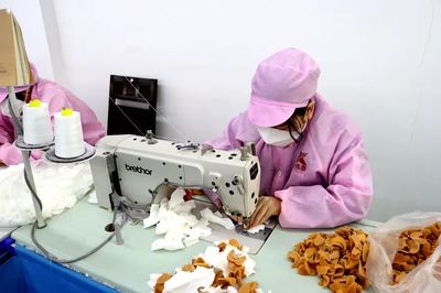 江北街道第三家社区工厂开业 助力玩具销售产业升级